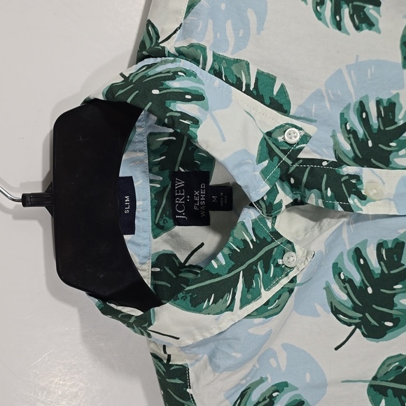 {J. Crew Factory} Men's Green and White Leaf Print Casual Button Down Shirt - Picture 10 of 11